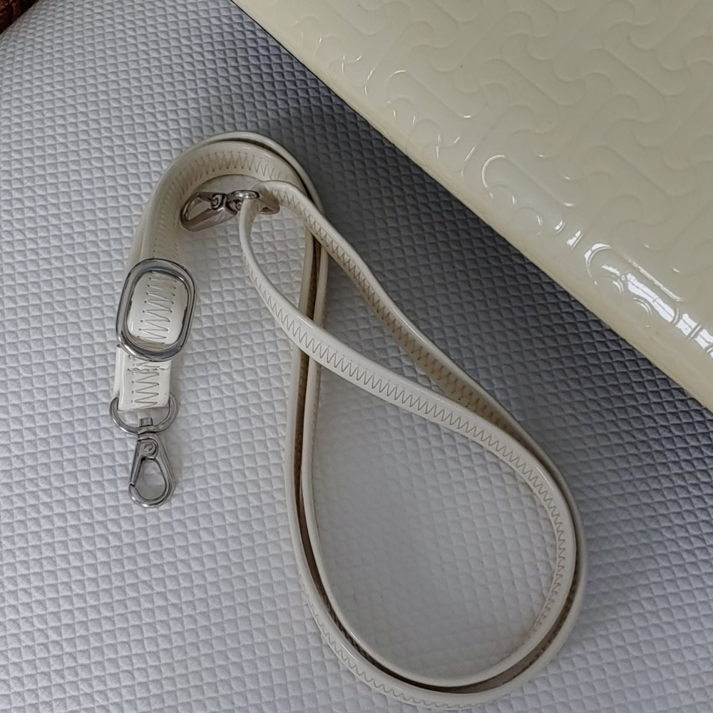 Handbag - Picture 5 of 5